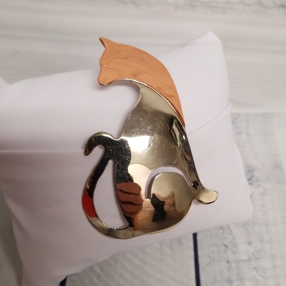 Anna Jewelry - Anna Cat Brooch
